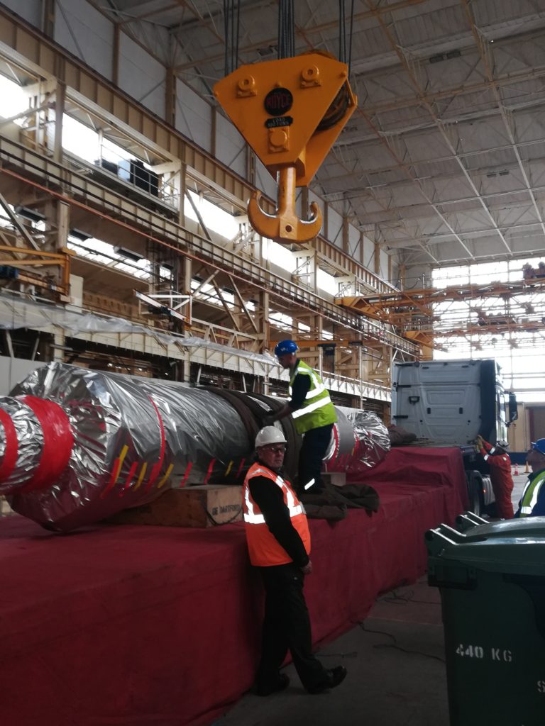 A KeyOstas Trainer delivering In Company Training with GE Power